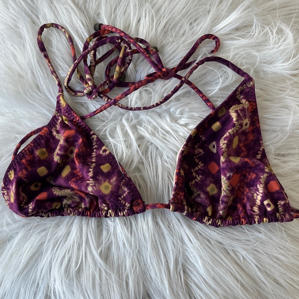 Faherty Bikini - Picture 6 of 9